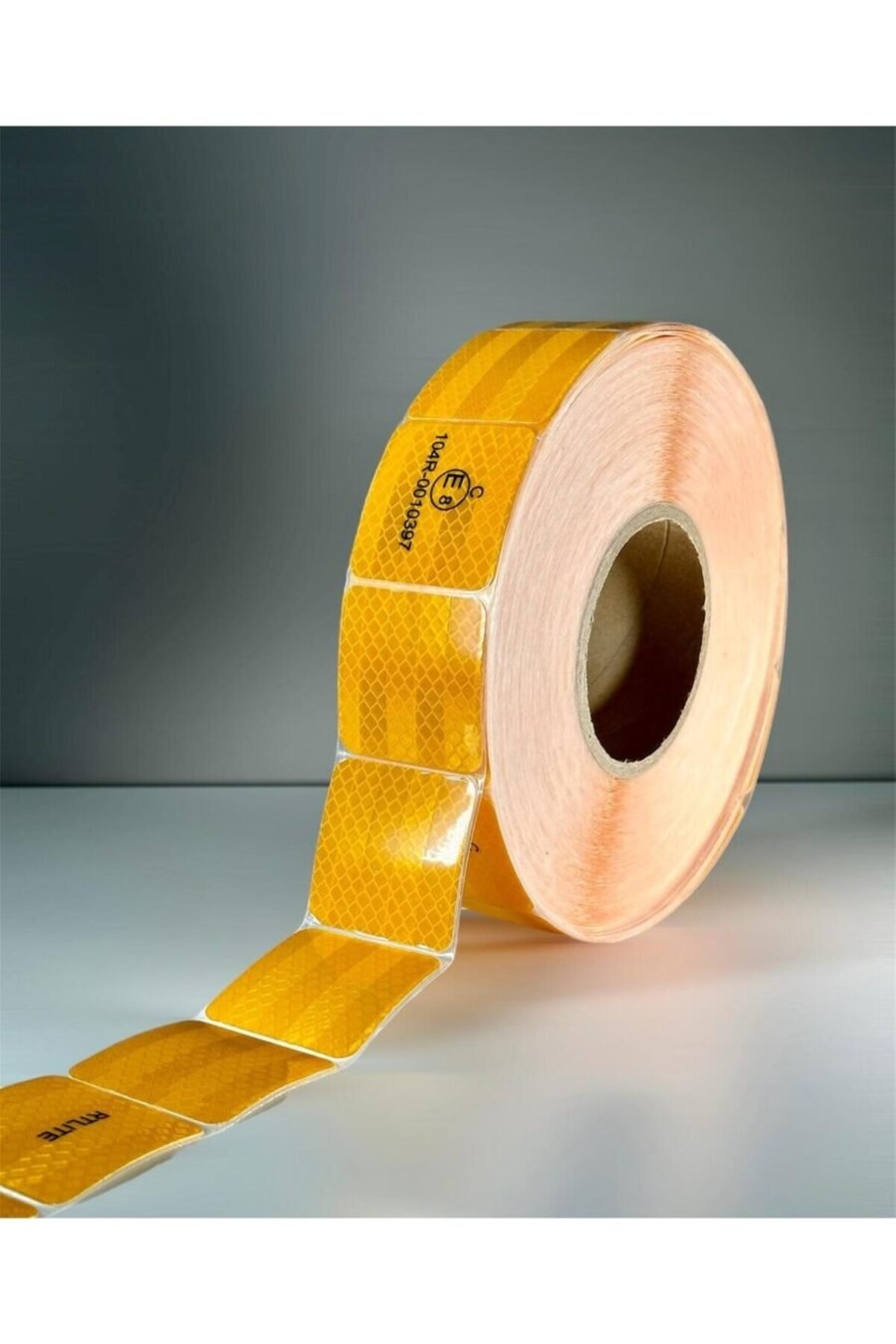 1_org_zoom-40.jpg Sarı Kesikli Reflektör Şerit (tüvtürk Onaylı - 1 Metre)