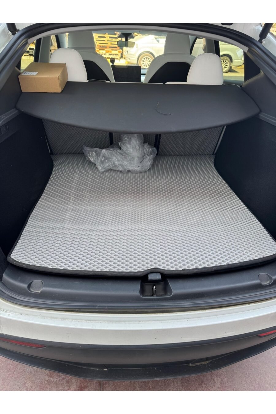 30 Litre Çift Kapaklı Oto Buzdolabı (tesla Model)