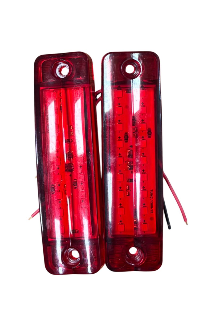 1_org_zoom-380.jpg 18 Led Parmak Led Kasa Dorse Lambası 12v Kırmızı (E Belgeli) 2 Adet Fiyatı